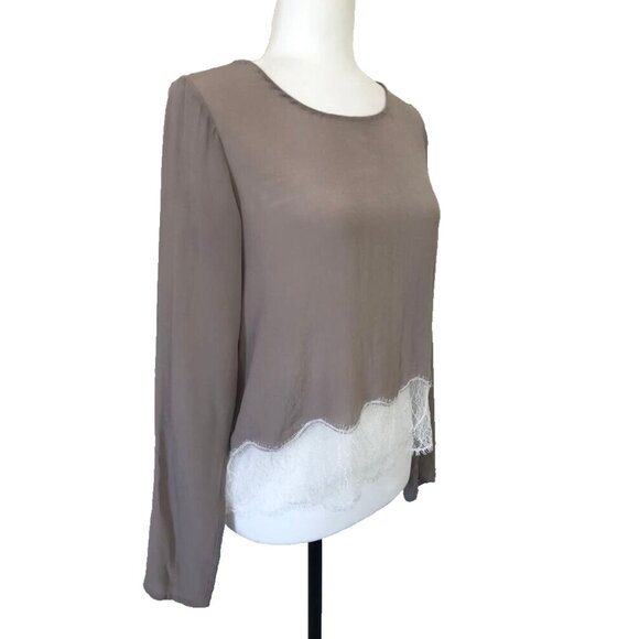 WILFRED Desaix Long Sleeve 100% Silk Top Blouse Size Small Taupe Cream Lace Trim - Picture 3 of 8